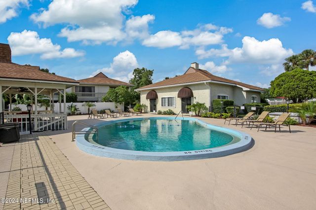 14750 BEACH Boulevard 75, Jacksonville, FL 32250