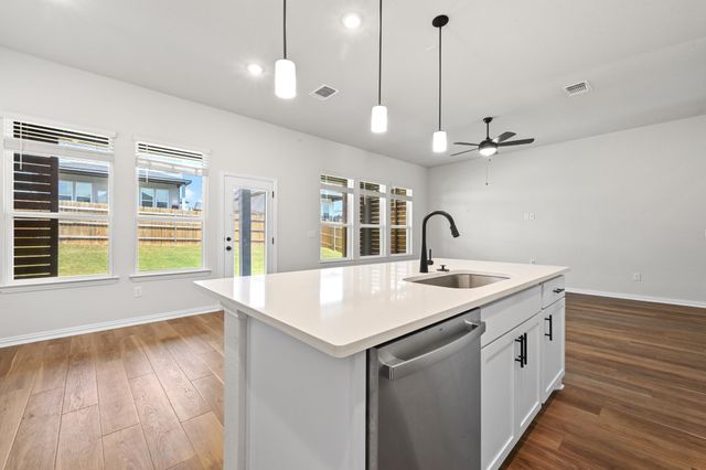 11808 Seaside Woods DR, Austin, TX 78747