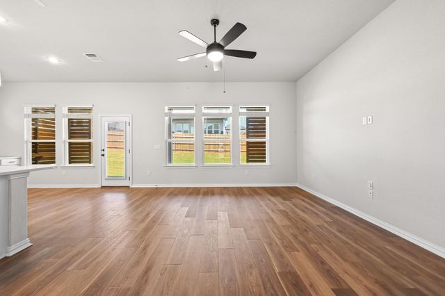 11808 Seaside Woods DR, Austin, TX 78747