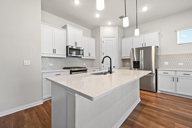 11808 Seaside Woods DR, Austin, TX 78747