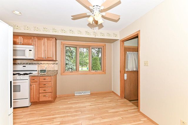 N89W15378 Cleveland Avenue, Menomonee Falls, WI 53051
