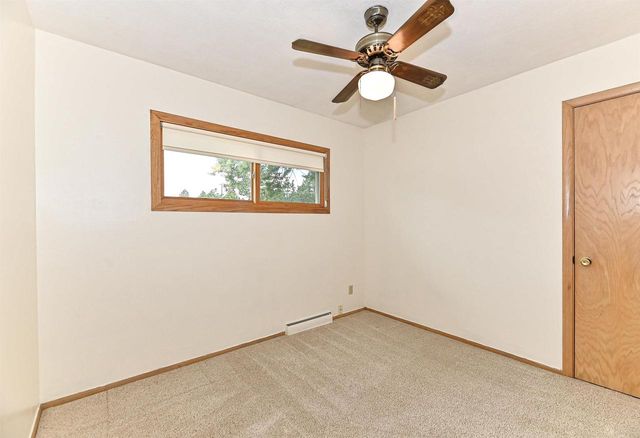 N89W15378 Cleveland Avenue, Menomonee Falls, WI 53051
