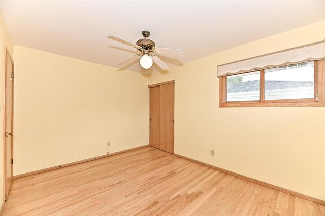 N89W15378 Cleveland Avenue, Menomonee Falls, WI 53051
