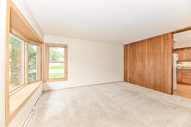 N89W15378 Cleveland Avenue, Menomonee Falls, WI 53051