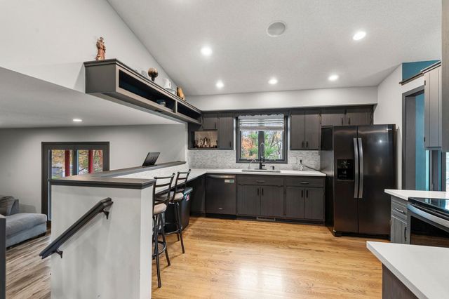 200 Meadow Drive, Loretto, MN 55357