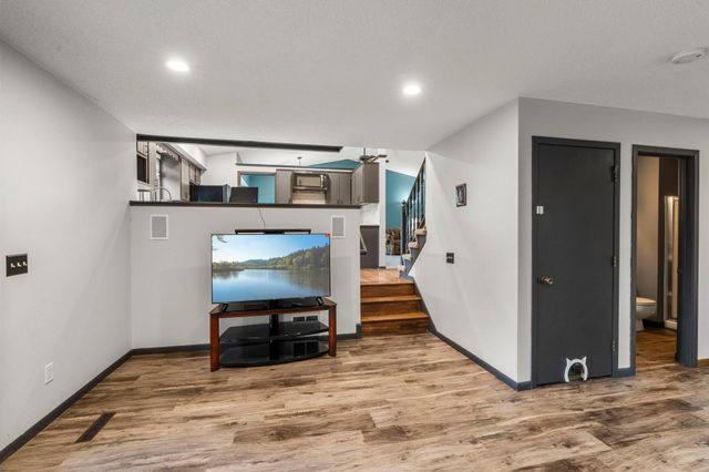 200 Meadow Drive, Loretto, MN 55357