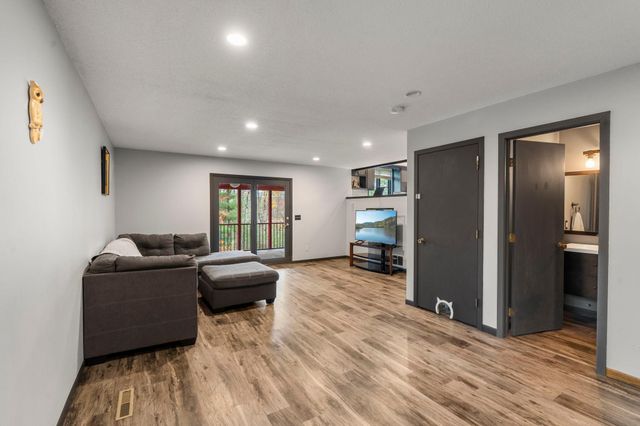 200 Meadow Drive, Loretto, MN 55357