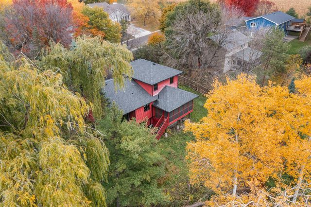 200 Meadow Drive, Loretto, MN 55357