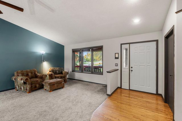 200 Meadow Drive, Loretto, MN 55357