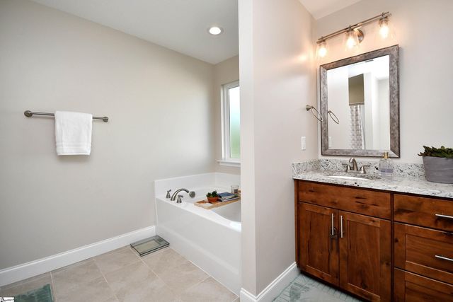 836 Haven Grey Road, Lyman, SC 29365