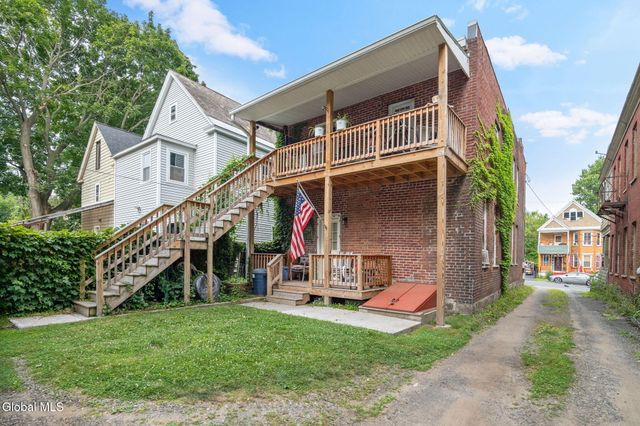 944 Park Avenue, Schenectady, NY 12308