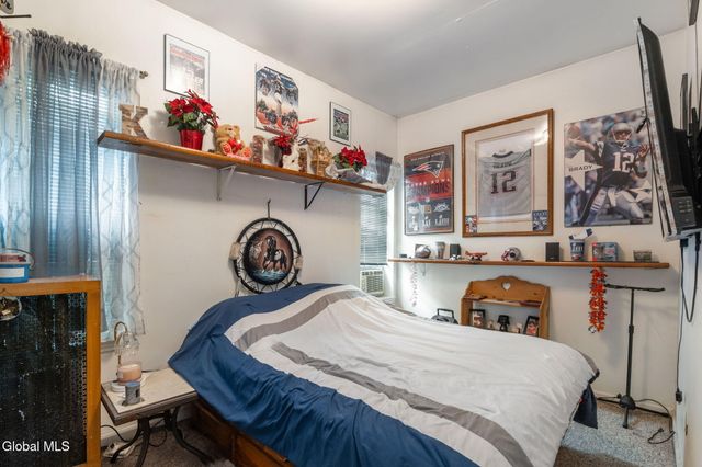 944 Park Avenue, Schenectady, NY 12308