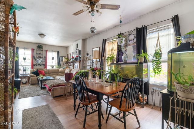 944 Park Avenue, Schenectady, NY 12308