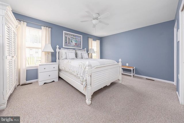 320 CHICKORY TRL, Mullica Hill, NJ 08062
