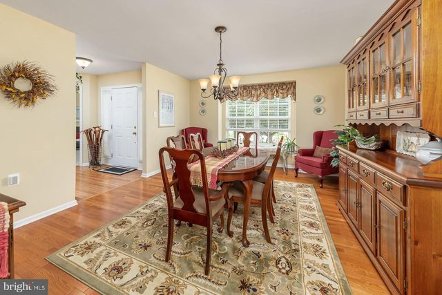 320 CHICKORY TRL, Mullica Hill, NJ 08062
