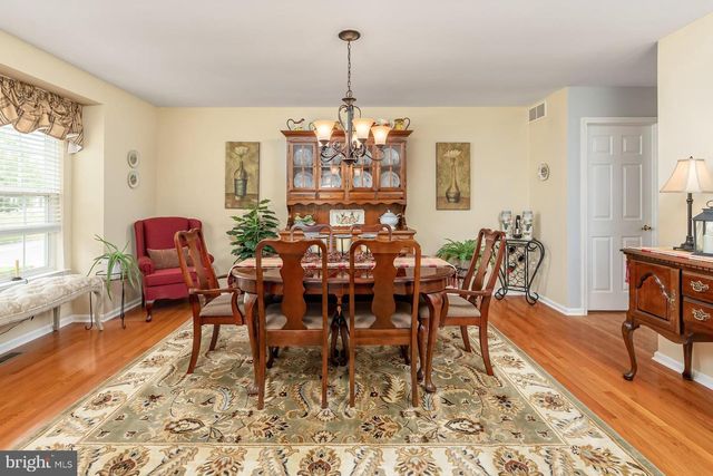 320 CHICKORY TRL, Mullica Hill, NJ 08062