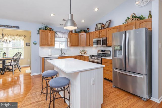 320 CHICKORY TRL, Mullica Hill, NJ 08062