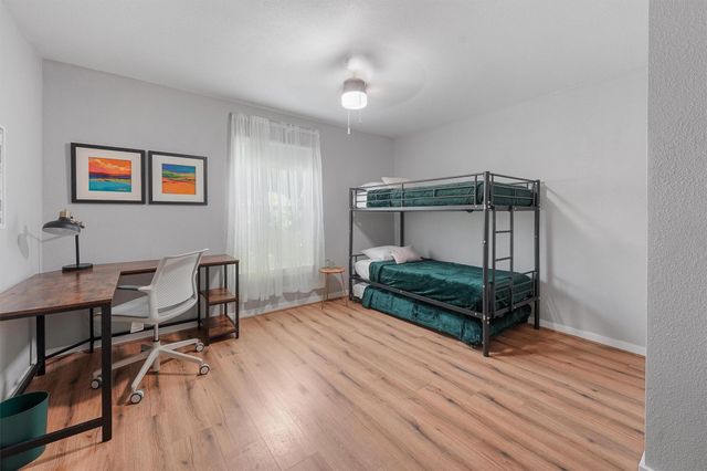 3450 Noah Street, Houston, TX 77021