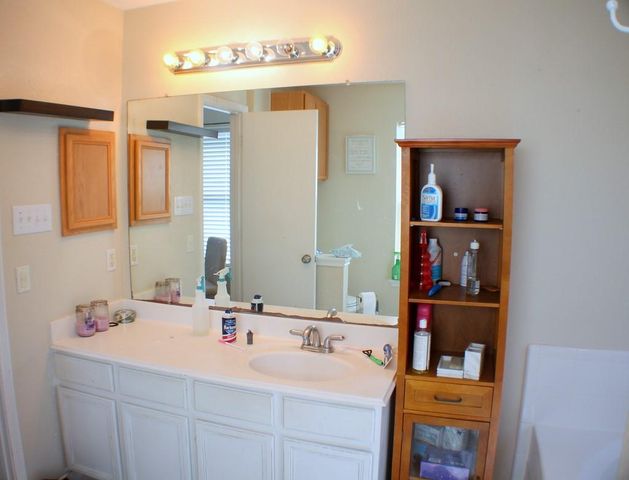 7910 Autumn Fall Street, Baytown, TX 77523