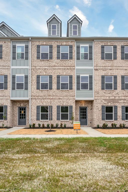 123 Rosebush Lane, Lebanon, TN 37087