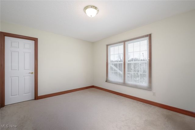 11597 Forest Meadows Circle NW, Uniontown, OH 44685