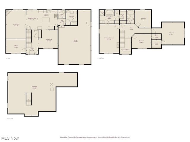 11597 Forest Meadows Circle NW, Uniontown, OH 44685