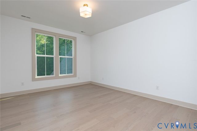 9022 Angels Share Dr, New Kent, VA 23124
