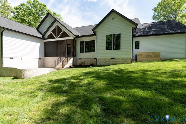9022 Angels Share Dr, New Kent, VA 23124