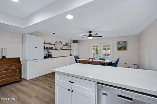 1824 W SELDON Lane, Phoenix, AZ 85021