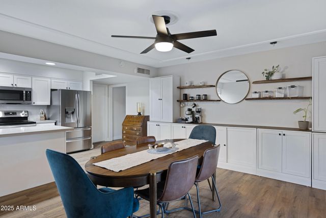 1824 W SELDON Lane, Phoenix, AZ 85021