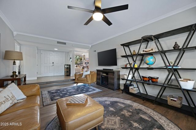 1824 W SELDON Lane, Phoenix, AZ 85021