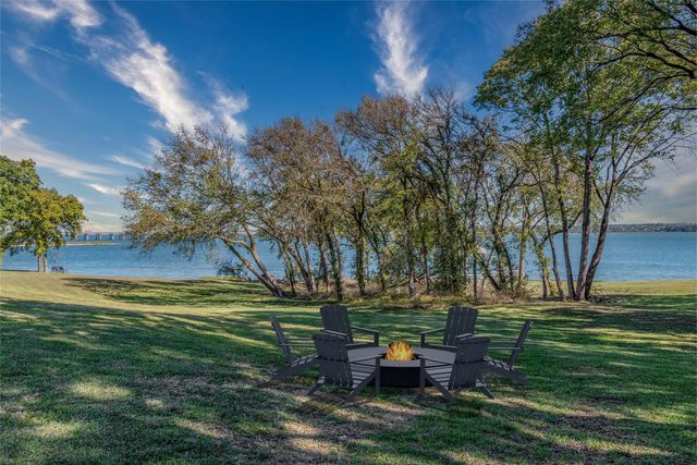 9901 Township Lane, Rowlett, TX 75087