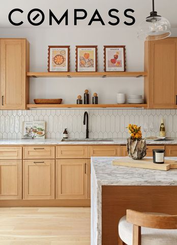 101 E 2nd Street, New York City, NY 11218