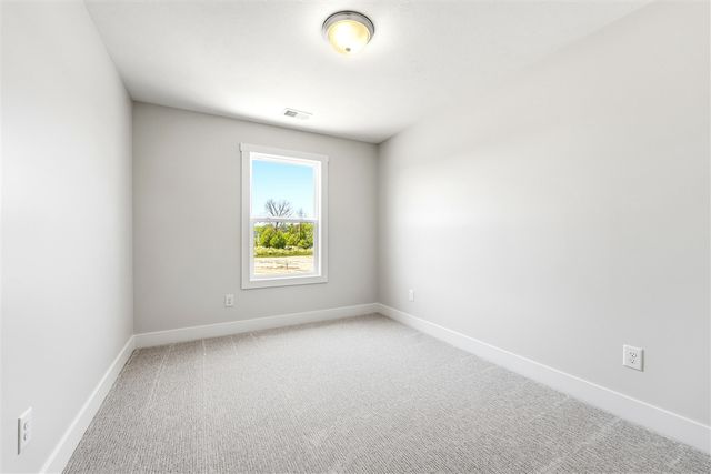 914 Indiana Avenue 14, South Haven, MI 49090