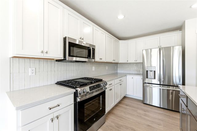 914 Indiana Avenue 14, South Haven, MI 49090