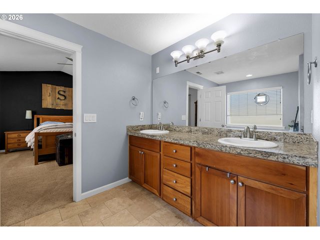 11509 Nw 30TH Ct, Vancouver, WA 98685