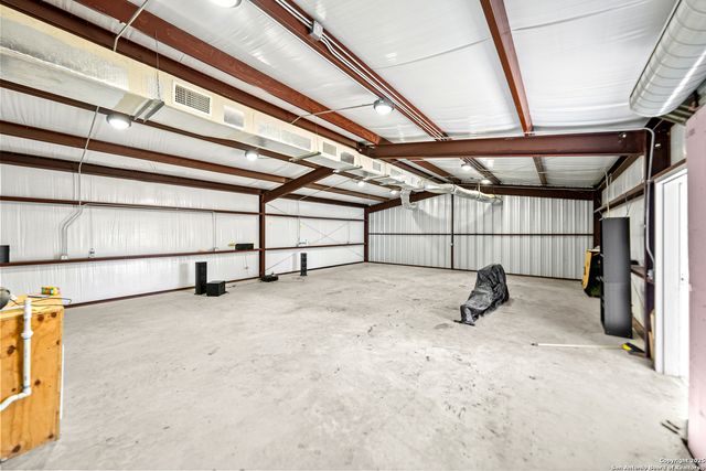 6071 US Highway 87 W, Sutherland Springs, TX 78161