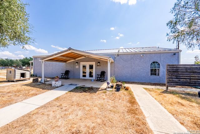 6071 US Highway 87 W, Sutherland Springs, TX 78161
