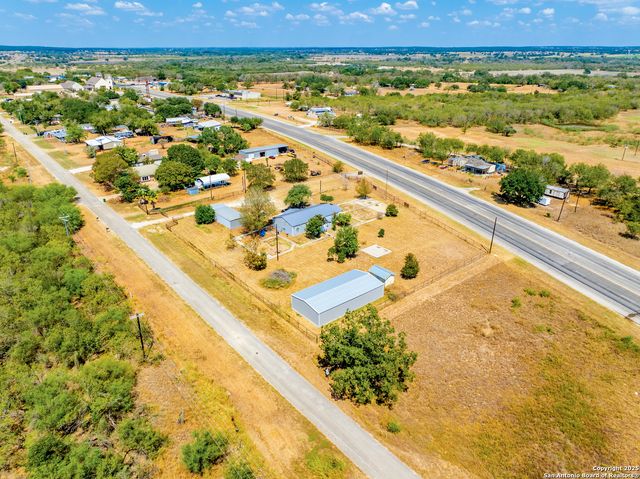 6071 US Highway 87 W, Sutherland Springs, TX 78161