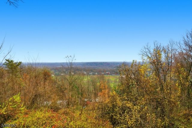 66 Skyline Dr, Morris Twp., NJ 07960