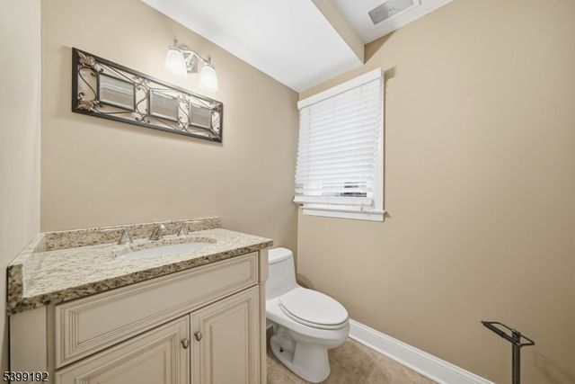 66 Skyline Dr, Morris Twp., NJ 07960