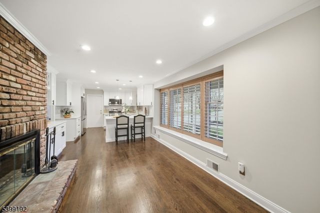 66 Skyline Dr, Morris Twp., NJ 07960