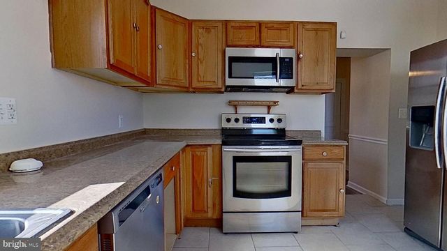 43 S EAST ST, Spring Grove, PA 17362