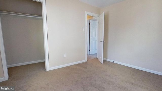 43 S EAST ST, Spring Grove, PA 17362