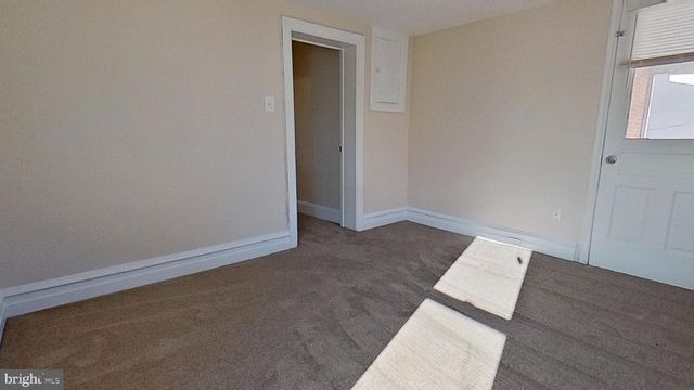 43 S EAST ST, Spring Grove, PA 17362