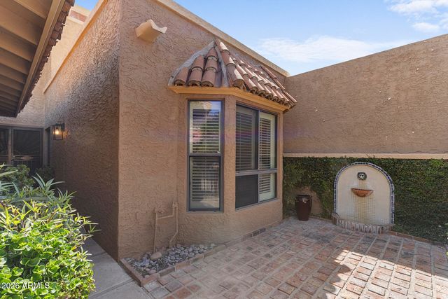 10805 N 9TH Place, Phoenix, AZ 85020