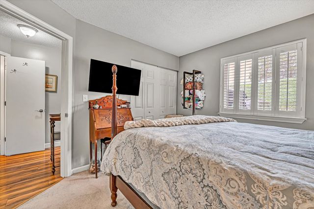 219 Shoreline Marina CIR 121, Moneta, VA 24121
