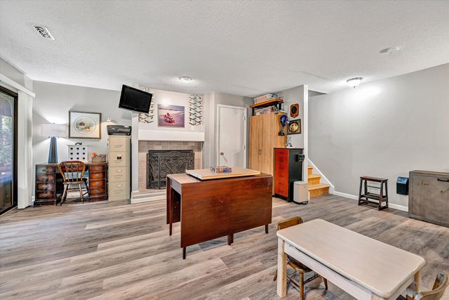 219 Shoreline Marina CIR 121, Moneta, VA 24121