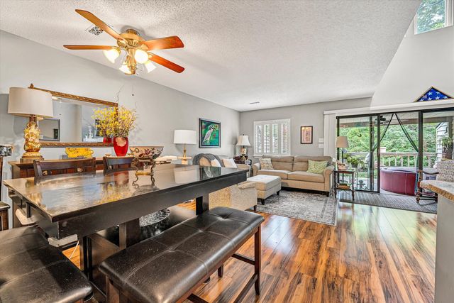 219 Shoreline Marina CIR 121, Moneta, VA 24121