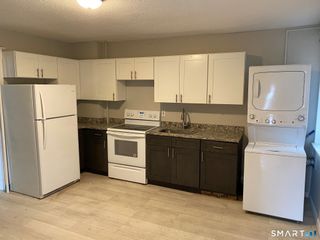 177 West Street 5, Bristol, CT 06010